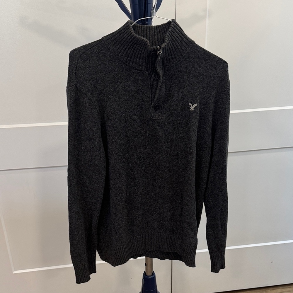 Mens XL American Eagle Gray 1/4 zip Sweater Athletic Fit